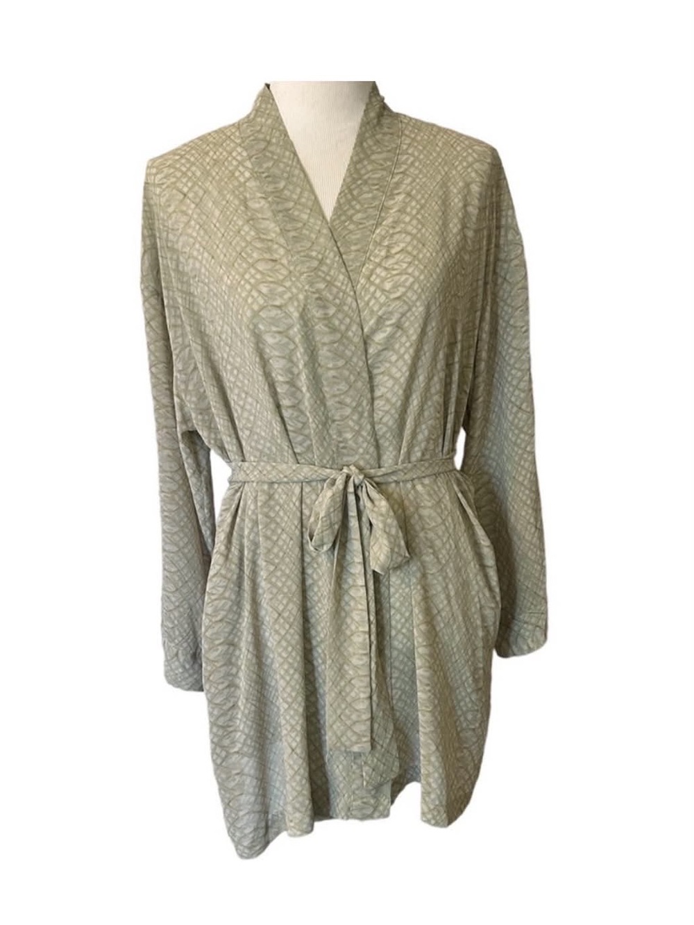 Victoria's Secret Sage Snakeskin Print Green Wrap Robe with Tie